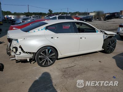 Trzecie zdjęcie samochodu z tyłu: 2019 NISSAN ALTIMA PLATINUM VIN:1N4BL4FV0KC109284 - miniatura