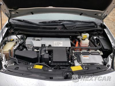 Zdjęcie 12 z 12 samochodu: 2012 TOYOTA PRIUS VIN:JTDKN3DU8C1514900 - miniatura