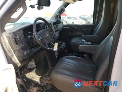 Zdjęcie 7 z 13 samochodu: 2022 CHEVROLET EXPRESS G3500 VIN:1GB3GSC78N1264117 - miniatura