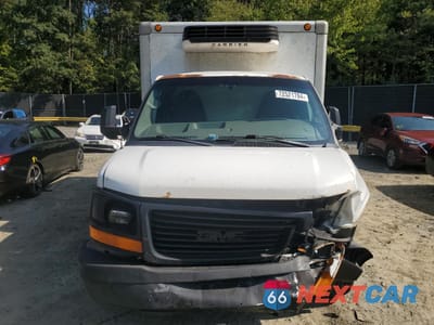 Piąte zdjęcie samochodu w środku: 2013 GMC SAVANA CUTAWAY G3500 VIN:1GD072CA4D1140916 - miniatura