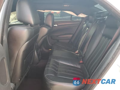 Zdjęcie 10 z 15 samochodu: 2020 CHRYSLER 300 S VIN:2C3CCABG8LH129967 - miniatura