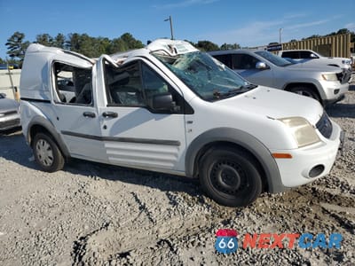 Czwarte zdjęcie samochodu z boku: 2013 FORD TRANSIT CONNECT XLT VIN:NM0LS7BN1DT134722 - miniatura