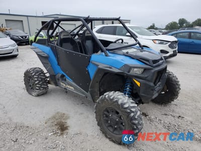2018 POLARIS RZR XP TURBO EPS 3NSVDE925JF409043 - główne zdjęcie licytacji z USA - miniatura