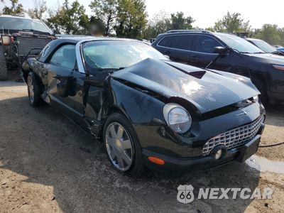 Czwarte zdjęcie samochodu z boku: 2002 FORD THUNDERBIRD VIN:1FAHP60A22Y107619 - miniatura