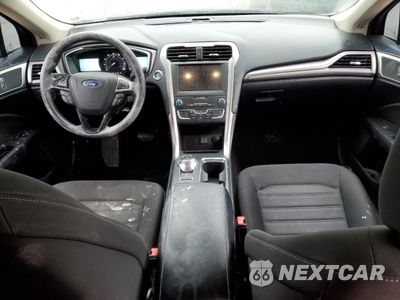 Zdjęcie 8 z 14 samochodu: 2020 FORD FUSION SE VIN:3FA6P0T97LR190325 - miniatura
