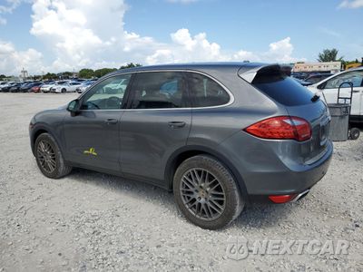 Drugie zdjęcie samochodu z przodu: 2014 PORSCHE CAYENNE VIN:WP1AA2A25ELA09925 - miniatura
