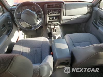 Zdjęcie 8 z 15 samochodu: 1998 JEEP CHEROKEE SPORT VIN:1J4FJ68S6WL167299 - miniatura