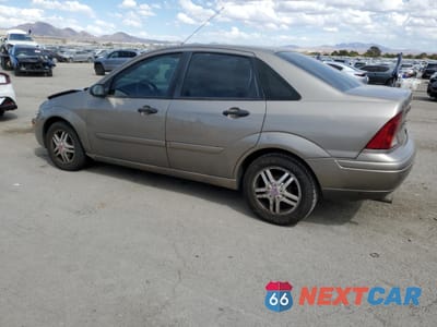 Drugie zdjęcie samochodu z przodu: 2003 FORD FOCUS SE COMFORT VIN:1FAFP34Z23W295528 - miniatura