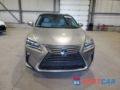 Piąte zdjęcie samochodu w środku: 2018 LEXUS RX 450H BASE VIN:2T2BGMCA1JC024570 - miniatura