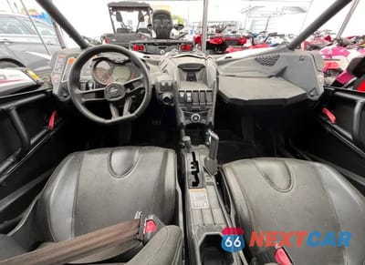Zdjęcie 9 z 10 samochodu: 2019 CAN-AM MAVERICK X3 TURBO VIN:3JBVGAY40KK002389 - miniatura