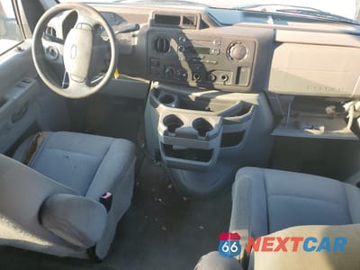 Zdjęcie 8 z 13 samochodu: 2014 FORD ECONOLINE E350 SUPER DUTY WAGON VIN:1FBNE3BL8EDA50469 - miniatura