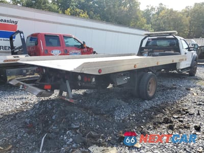 Trzecie zdjęcie samochodu z tyłu: 2017 FORD F550 SUPER DUTY VIN:1FDUF5GY7HDA02059 - miniatura