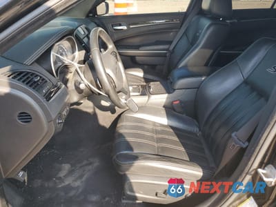 Zdjęcie 7 z 14 samochodu: 2021 CHRYSLER 300 S VIN:2C3CCABG9MH528887 - miniatura