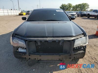 Piąte zdjęcie samochodu w środku: 2021 CHRYSLER 300 S VIN:2C3CCABG9MH528887 - miniatura