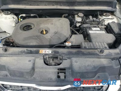 Zdjęcie 11 z 12 samochodu: 2012 KIA SOUL + VIN:KNDJT2A67C7474369 - miniatura