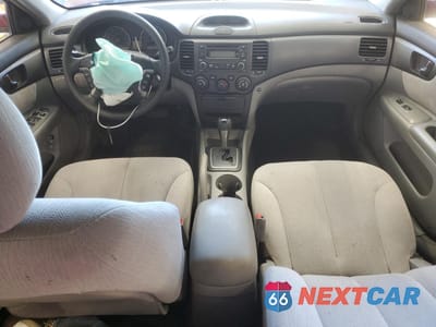 Zdjęcie 8 z 16 samochodu: 2007 KIA OPTIMA LX VIN:KNAGE123875150624 - miniatura