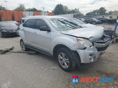 Czwarte zdjęcie samochodu z boku: 2014 CHEVROLET EQUINOX LS VIN:1GNALAEK4EZ118557 - miniatura