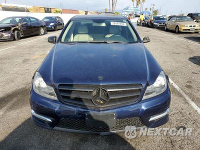 Piąte zdjęcie samochodu w środku: 2012 MERCEDES-BENZ C VIN:WDDGF4HB1CA645951 - miniatura
