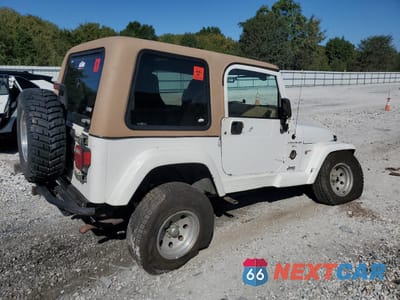 Trzecie zdjęcie samochodu z tyłu: 2000 JEEP WRANGLER / TJ SAHARA VIN:1J4FA59SXYP764539 - miniatura