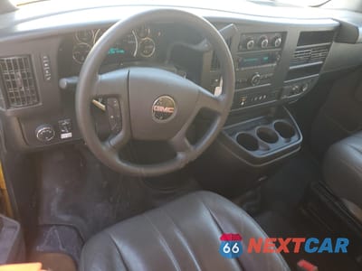 Zdjęcie 8 z 13 samochodu: 2022 GMC SAVANA CUTAWAY G3500 VIN:7GZ37TC75NN002097 - miniatura