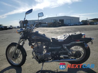 Trzecie zdjęcie samochodu z tyłu: 2009 HONDA CMX250 C VIN:JH2MC13109K500588 - miniatura