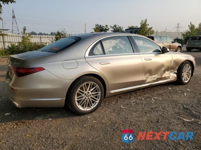 Trzecie zdjęcie samochodu z tyłu: 2023 MERCEDES-BENZ S 580 4MATIC VIN:W1K6G7GB6PA178950 - miniatura