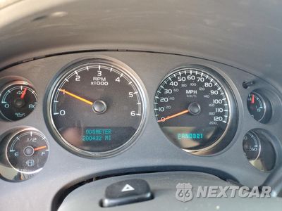 Zdjęcie 9 z 13 samochodu: 2008 GMC YUKON XL K1500 VIN:1GKFK16358R248137 - miniatura