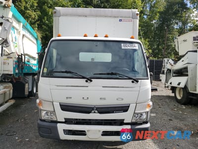 Piąte zdjęcie samochodu w środku: 2019 MITSUBISHI FUSO TRUCK OF AMERICA INC FE FEC72S VIN:4UZBVG116KGKX8630 - miniatura