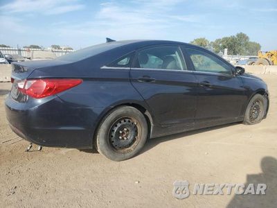 Trzecie zdjęcie samochodu z tyłu: 2012 HYUNDAI SONATA GLS VIN:5NPEB4AC0CH333998 - miniatura