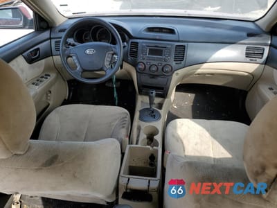 Zdjęcie 8 z 13 samochodu: 2009 KIA OPTIMA LX VIN:KNAGE228X95289738 - miniatura