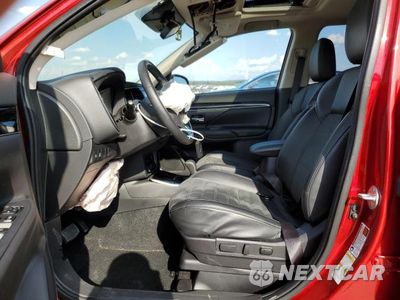 Zdjęcie 7 z 13 samochodu: 2020 MITSUBISHI OUTLANDER SE VIN:JA4AD3A32LZ011336 - miniatura