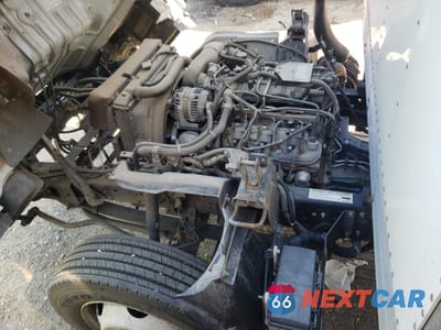 Zdjęcie 12 z 13 samochodu: 2018 ISUZU NPR HD VIN:54DC4W1C1JS809814 - miniatura