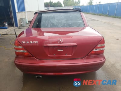 Zdjęcie 6 z 12 samochodu: 2001 MERCEDES-BENZ SLK 320 VIN:WDBKK65F81F195913 - miniatura