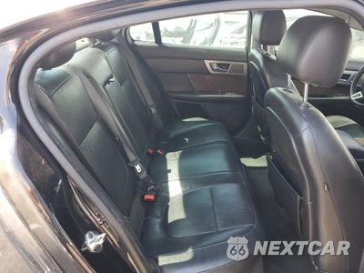 Zdjęcie 10 z 13 samochodu: 2009 JAGUAR XF SUPERCHARGED VIN:SAJWA07C991R23013 - miniatura