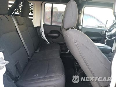 Zdjęcie 11 z 13 samochodu: 2018 JEEP WRANGLER UNLIMITED SPORT VIN:1C4HJXDG5JW108919 - miniatura