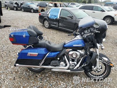 2010 HARLEY-DAVIDSON FLHTK 1HD1KEM14AB621163 - główne zdjęcie licytacji z USA - miniatura
