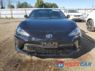 Piąte zdjęcie samochodu w środku: 2017 TOYOTA 86 BASE VIN:JF1ZNAA1XH8706921 - miniatura