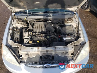 Zdjęcie 11 z 12 samochodu: 2001 FORD TAURUS LX VIN:1FAFP52U21G115717 - miniatura