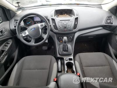 Zdjęcie 8 z 13 samochodu: 2015 FORD ESCAPE S VIN:1FMCU0F74FUB78528 - miniatura