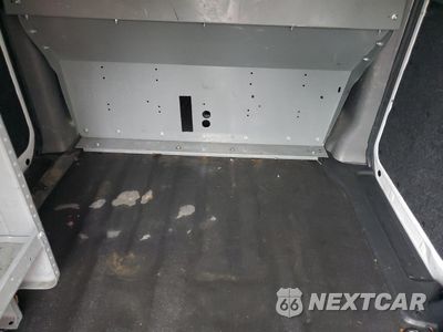 Zdjęcie 10 z 13 samochodu: 2013 NISSAN NV200 2.5S VIN:3N6CM0KN6DK694618 - miniatura