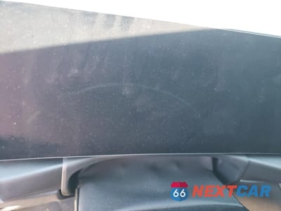 Zdjęcie 9 z 12 samochodu: 2024 BMW M4 COMPETITION VIN:WBS33AZ02RCR05020 - miniatura