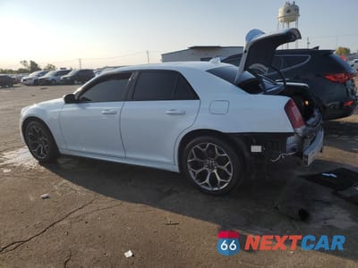 Drugie zdjęcie samochodu z przodu: 2020 CHRYSLER 300 S VIN:2C3CCABG8LH129967 - miniatura