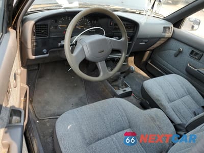 Zdjęcie 8 z 12 samochodu: 1989 TOYOTA PICKUP 1/2 TON EXTRA LONG WHEELBASE SR5 VIN:JT4VN13G9K0012222 - miniatura