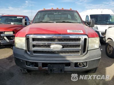 Piąte zdjęcie samochodu w środku: 2006 FORD F550 SUPER DUTY VIN:1FDAX57P06EC45422 - miniatura