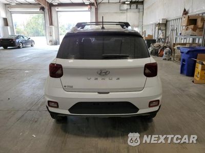 Zdjęcie 6 z 14 samochodu: 2023 HYUNDAI VENUE SEL VIN:KMHRC8A32PU275681 - miniatura