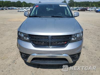 Piąte zdjęcie samochodu w środku: 2020 DODGE JOURNEY CROSSROAD VIN:3C4PDCGB4LT206232 - miniatura
