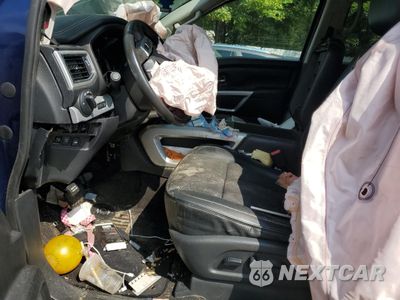 Zdjęcie 7 z 13 samochodu: 2017 NISSAN TITAN XD SL VIN:1N6AA1F45HN572257 - miniatura