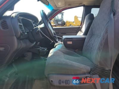 Zdjęcie 7 z 15 samochodu: 1999 DODGE RAM 2500 VIN:1B7KF2368XJ530725 - miniatura