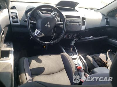 Zdjęcie 8 z 14 samochodu: 2008 MITSUBISHI OUTLANDER ES VIN:JA4LT21W28Z004958 - miniatura