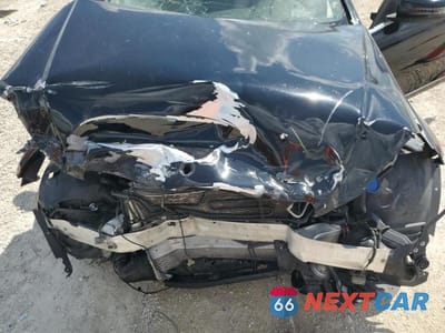 Zdjęcie 11 z 13 samochodu: 2014 MERCEDES-BENZ C 250 VIN:WDDGF4HB9EG256040 - miniatura